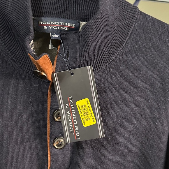 Roundtree & Yorke Men's Navy Zip-Up Sweater - Picture 2 of 4